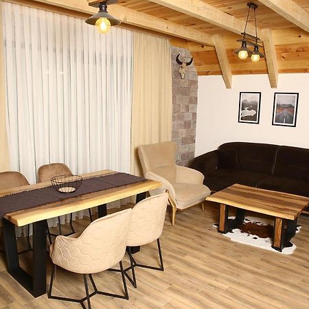 Wolforest Zabljak  Luaran gambar