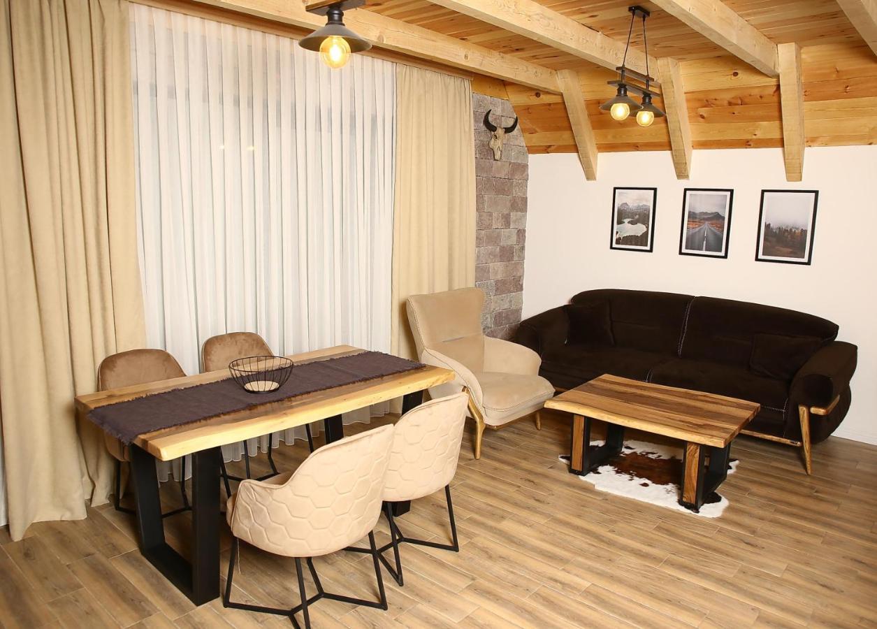 Wolforest Zabljak  Luaran gambar